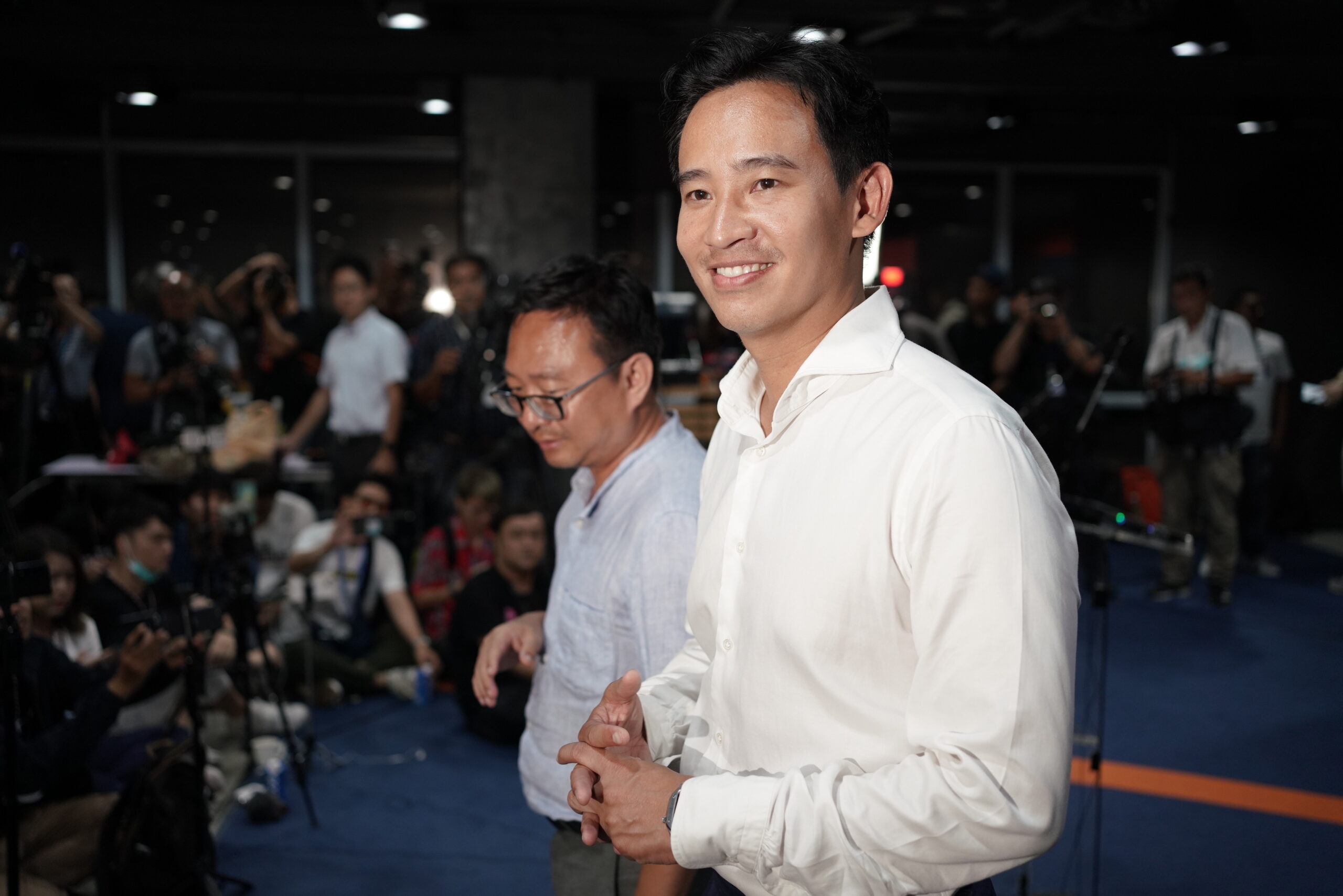 พิธา ปิดฉากขั้ว 3 ป. ทำ MOU เพื่อไทย ฝ่ายประชาธิปไตยจัดรัฐบาลใหม่