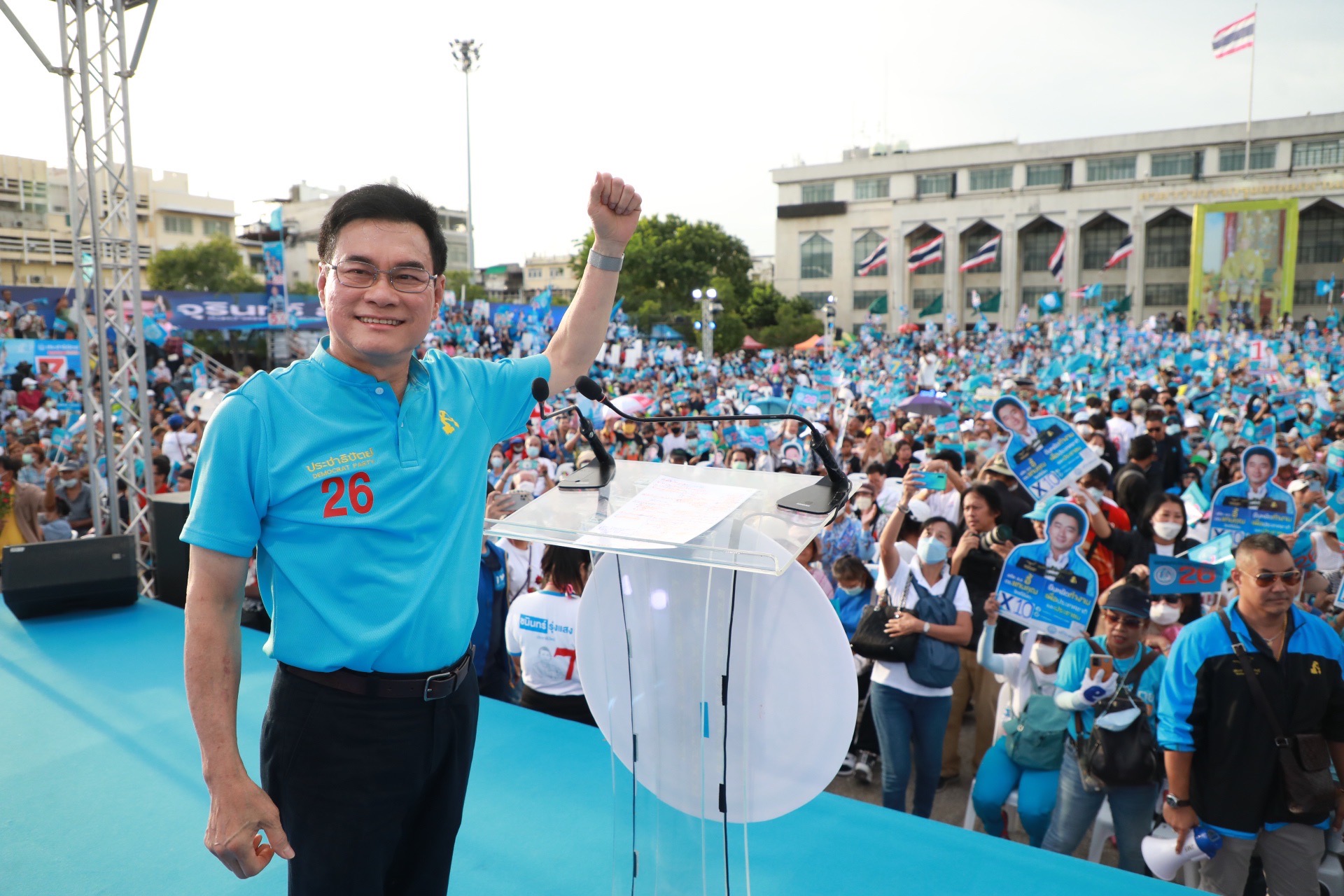 จุรินทร์ ปราศรัยใหญ่ปิดท้าย เปิด 6 เซฟประชาธิปัตย์-ปฏิวัติเป็นศูนย์