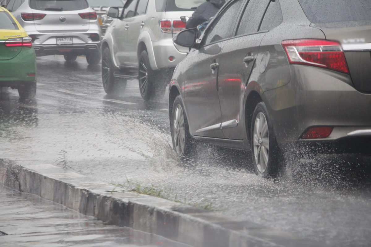 สภาพอากาศวันนี้ (23 พ.ค. 66) อากาศร้อน มีฝนตกบางแห่งใน 54 จังหวัด