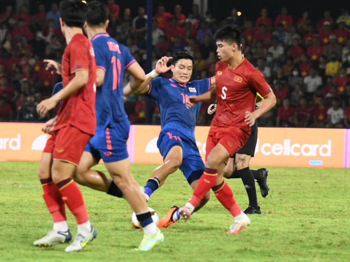 ผลบอลชายซีเกมส์ ไทยเสมอเวียดนาม 1-1 ทะลุรอบรอง ชนเมียนมา