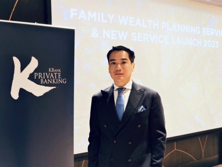 นายพีระพัฒน์ เหรียญประยูร นายพีระพัฒน์ เหรียญประยูร