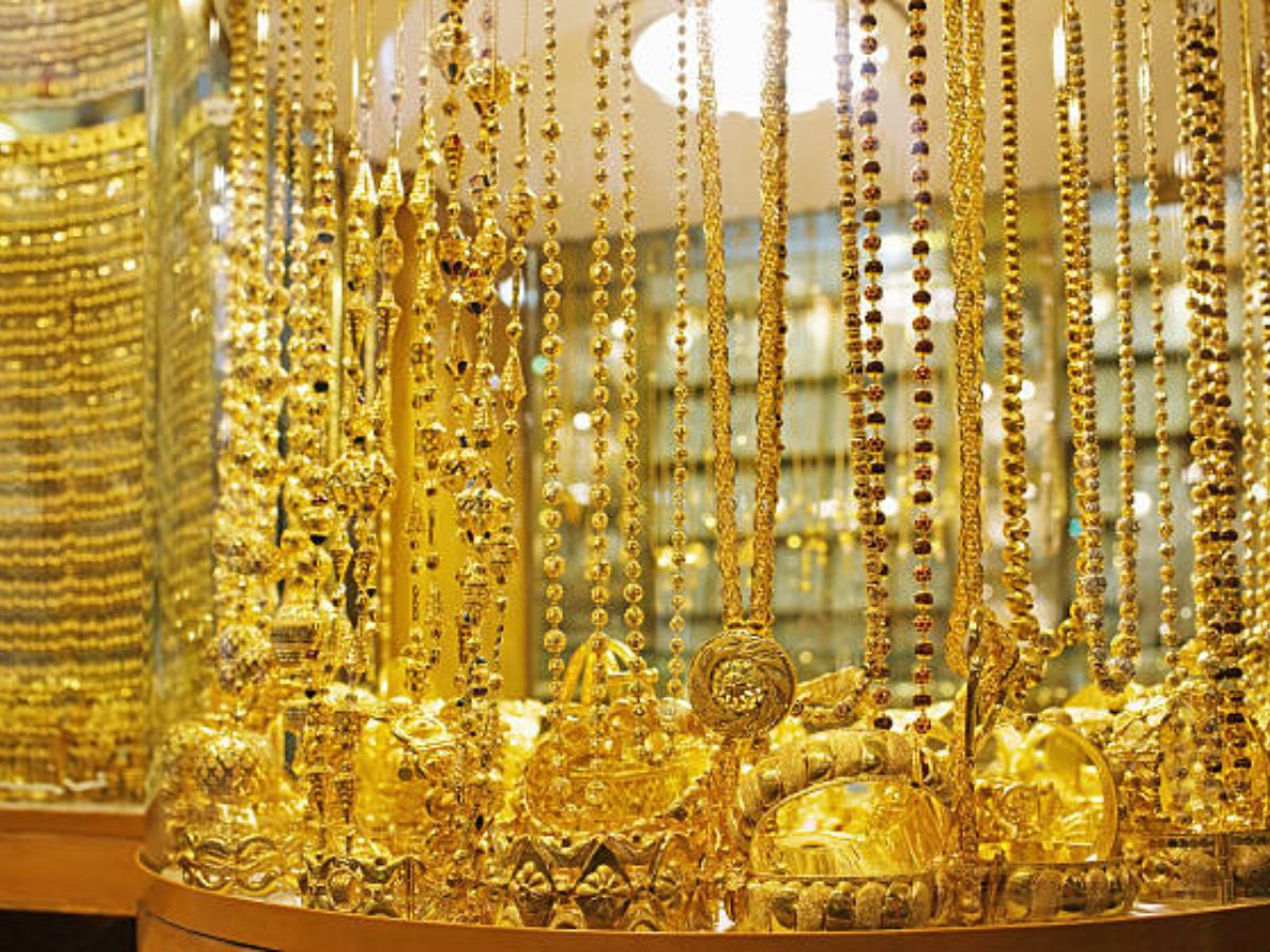 ทองราคาร่วงแรงหลุดต่ำ 2,000 ดอลลาร์ ค่าเงินสหรัฐ-ท่าทีเฟด กดดัน