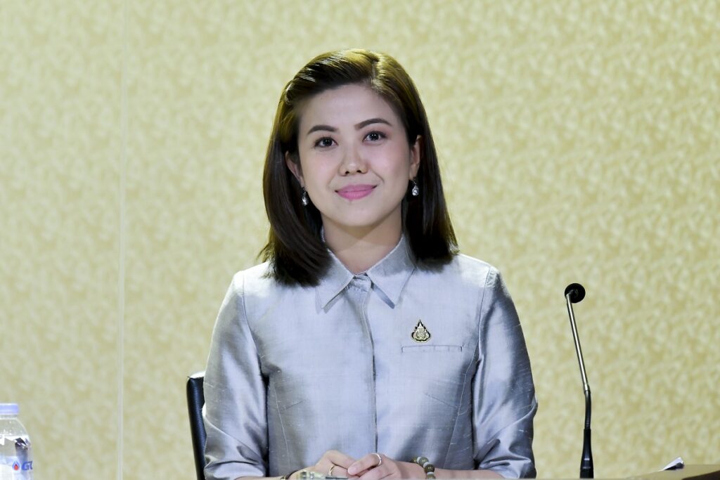 น.ส.ทิพานัน ศิริชนะ