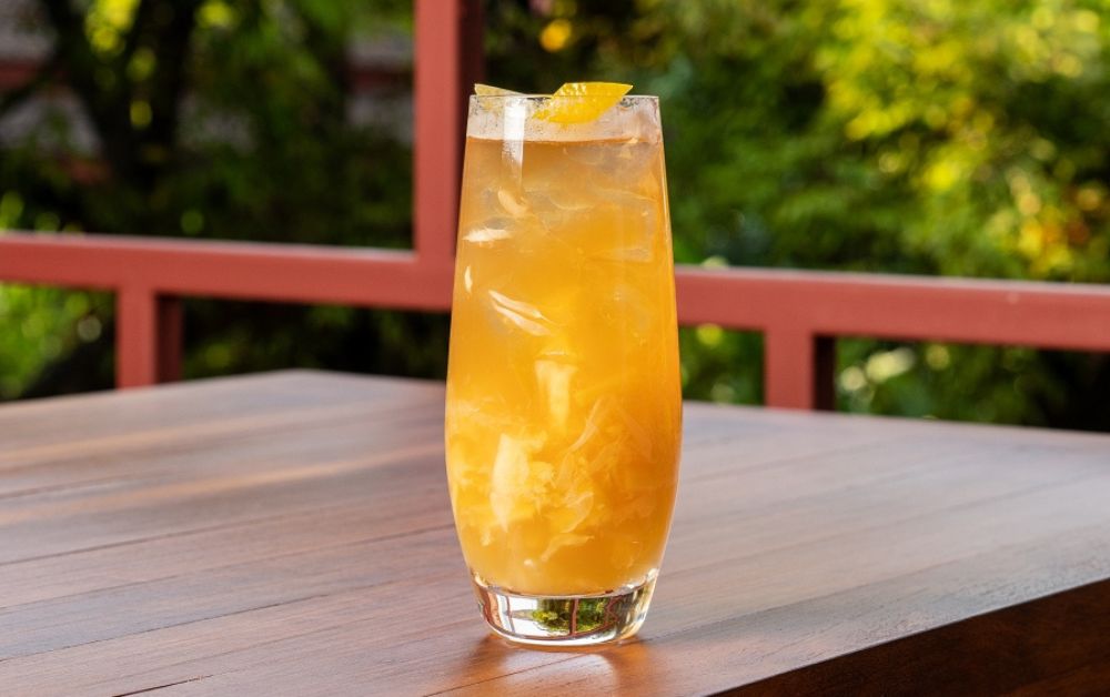 จิม ทอมป์สัน เปิด “JIM'S TERRACE”