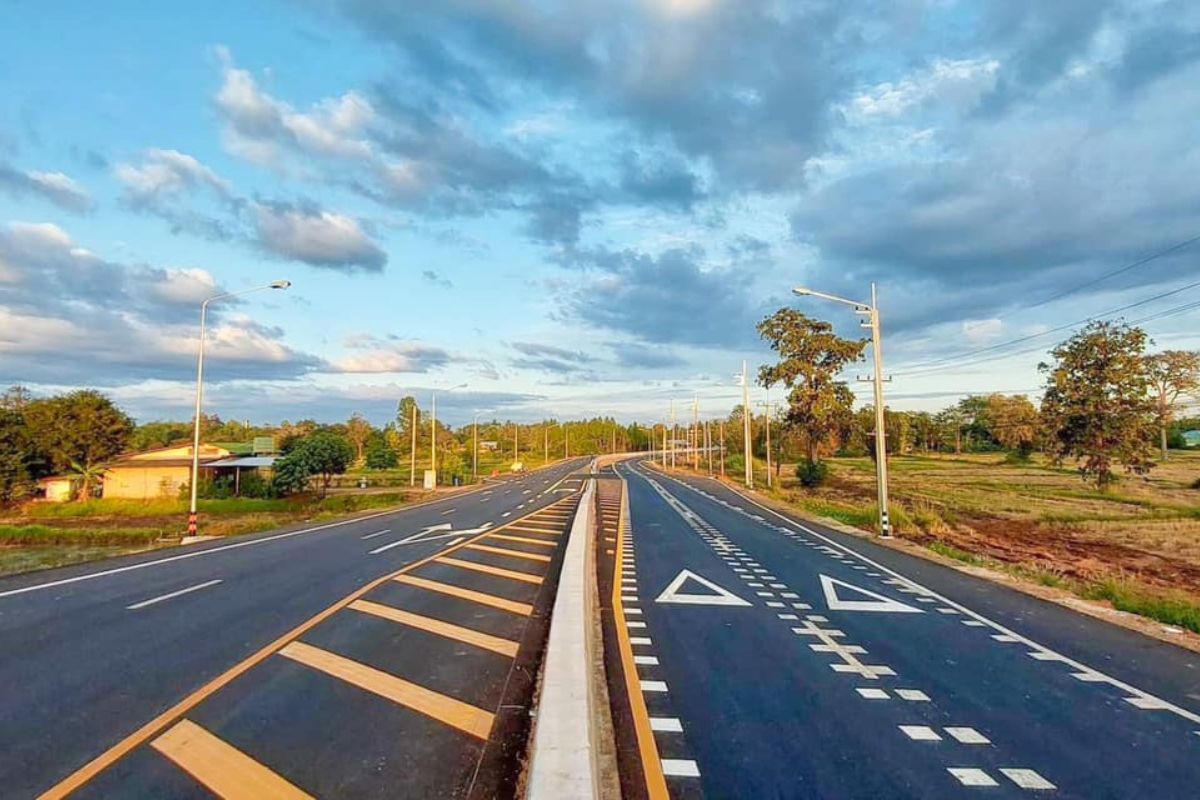 กรมทางหลวงขยาย ทล.2445 สาย บ.แสลงโทน-ห้วยเสว บุรีรัมย์ สู่อินโดจีน