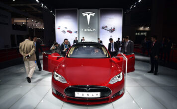 Tesla เทสลา เรียกคืนรถ
