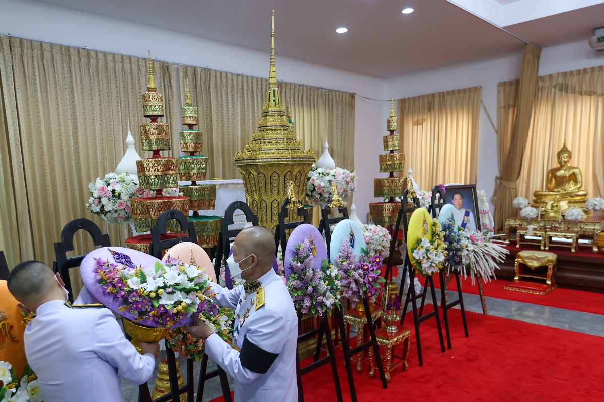 โปรดเกล้าฯ พระราชทานน้ำหลวงอาบศพ ณรงค์ศักดิ์ โอสถธนากร ผู้ว่าฯหมูป่า