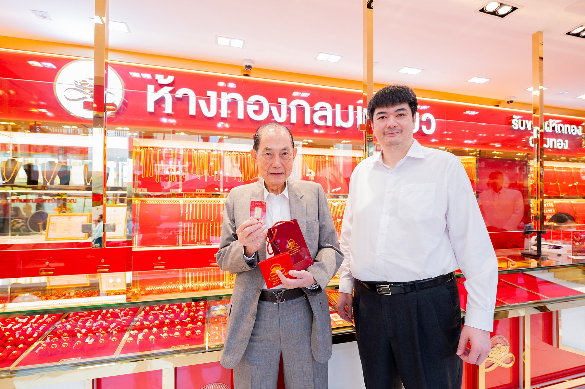 ทายาทเจ้าสัวสหพัฒน์ รุกธุรกิจห้างทองกลมเกลียว เปิดออมเดือนละ 100