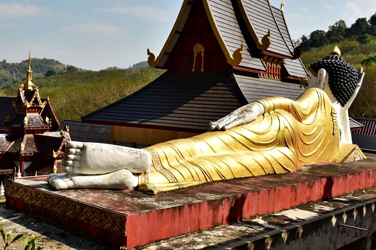 พุทธสถานถ้ำเชตวัน จ.น่าน