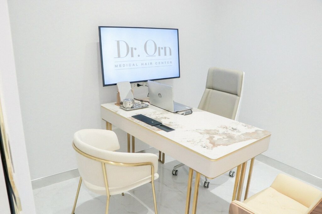 Dr.Orn Medical Hair Center โรงพยาบาลเฉพาะทางด้านเส้นผม
