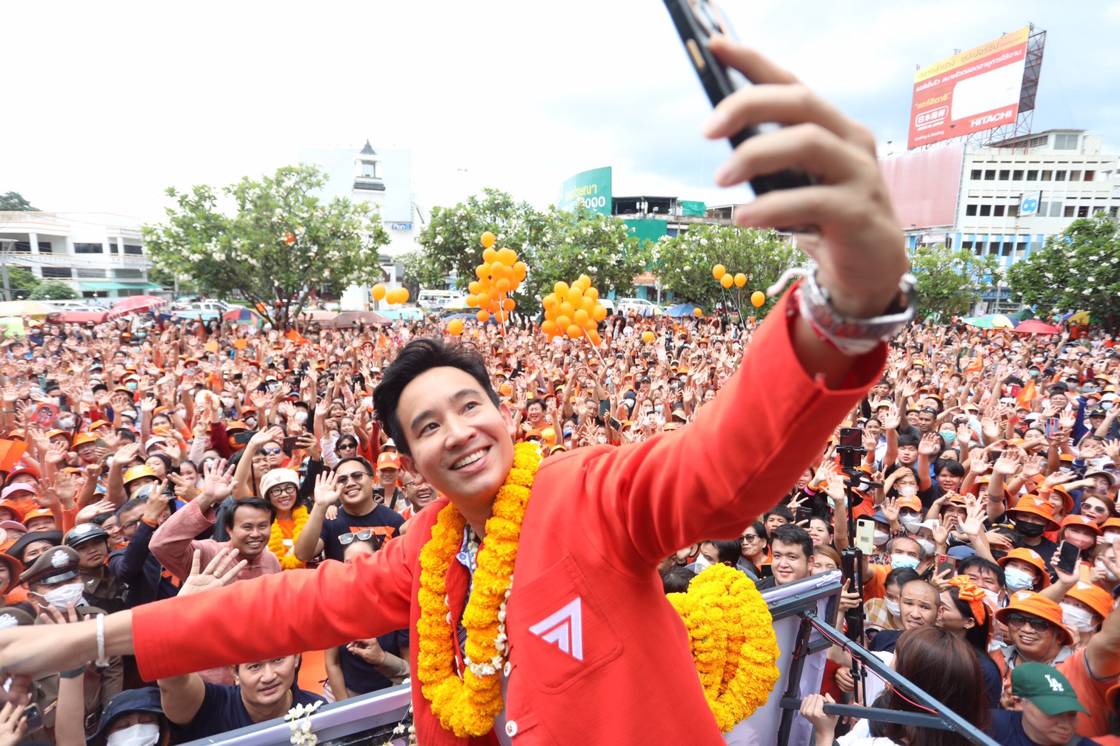 พิธา ติดโควิด-19 เลื่อนประชุมแกนนำ 8 พรรค เคาะประธานสภา-รัฐมนตรี