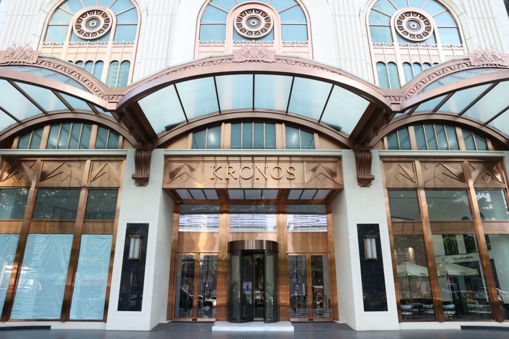 8.เปิดตัว “KRONOS SATHORN” 