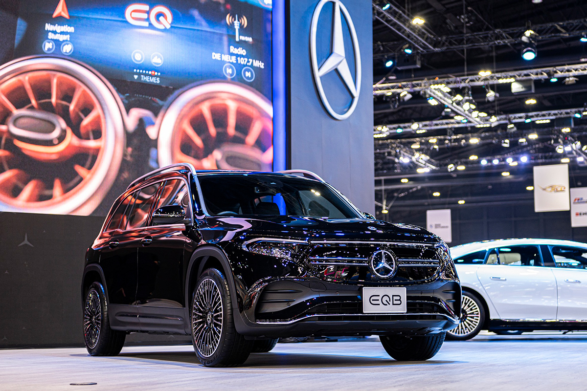 “เบนซ์” ถล่มรถ EV ระลอกใหม่ ปลื้ม “EQB” ขายดี Q3 ปั๊มอีกรุ่นเสริมทัพ