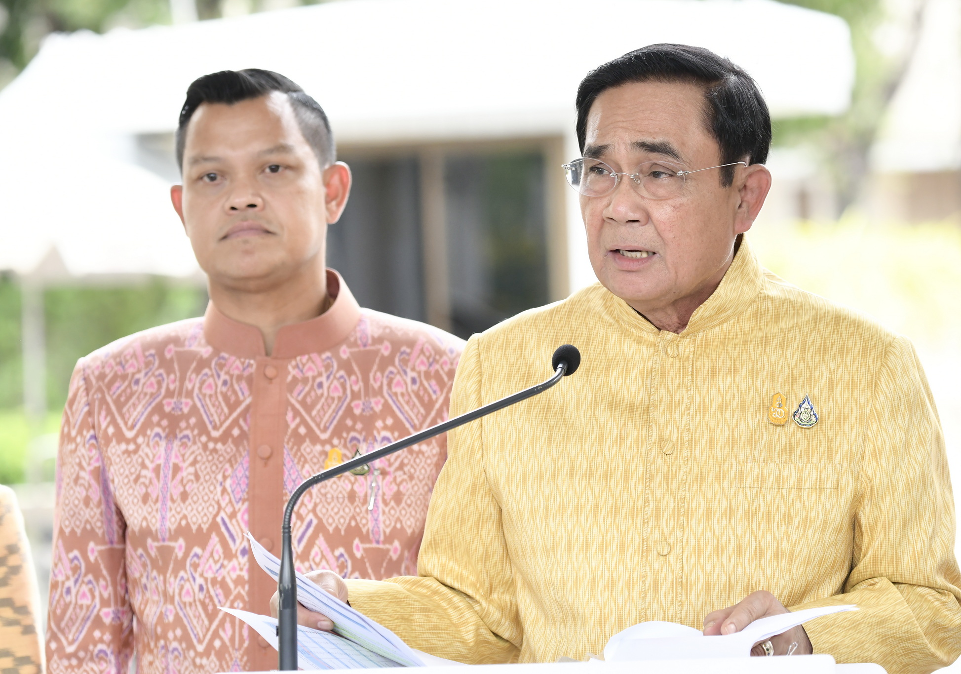 ประยุทธ์ ถกนอกรอบ หาช่องใช้งบฯ ต่ออายุภาษีดีเซล