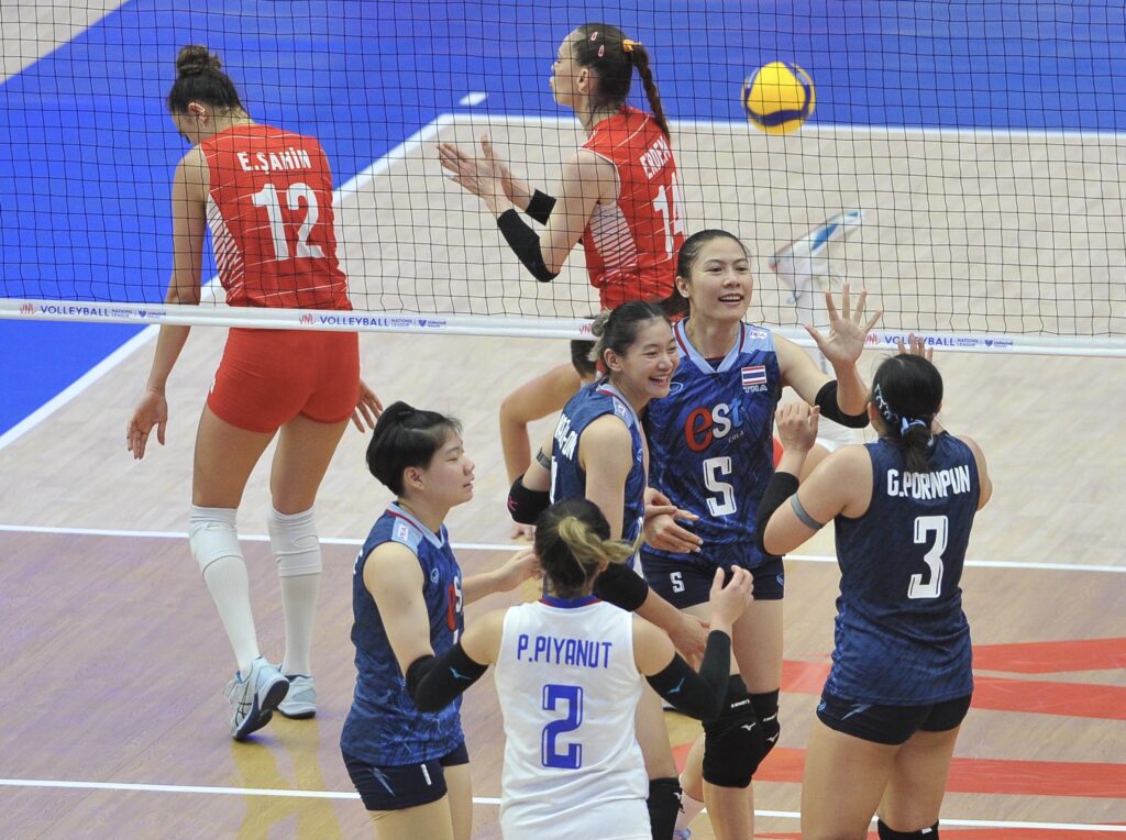 วอลเลย์บอลหญิงทีมชาติไทย