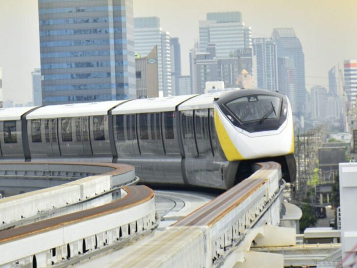 รถไฟฟ้าสายสีเหลือง รถไฟฟ้าสายสีเหลือง