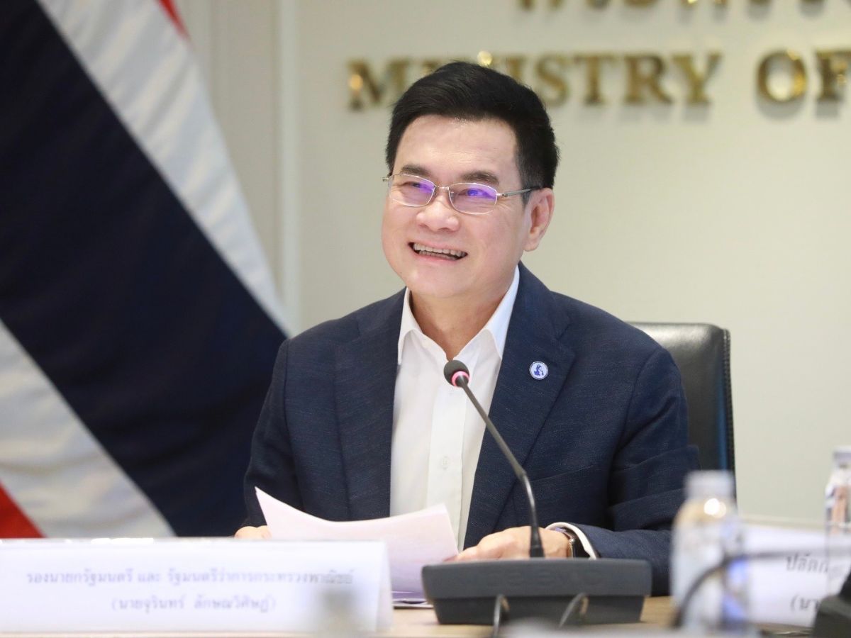 จุรินทร์ มั่นใจส่งออกไทยปี 66 โต 1-2% แท็กทีม “พาณิชย์-เอกชน” รุกตลาดโลก