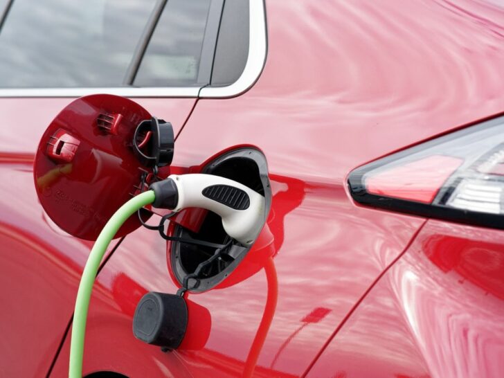 EV EV