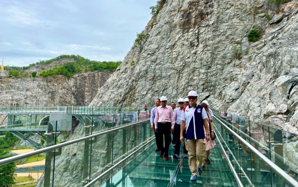 วัดเขาทำเทียม จากซากหุบเขาสัมปทานหินอู่ทองสู่แหล่งท่องเที่ยว Zero Emission