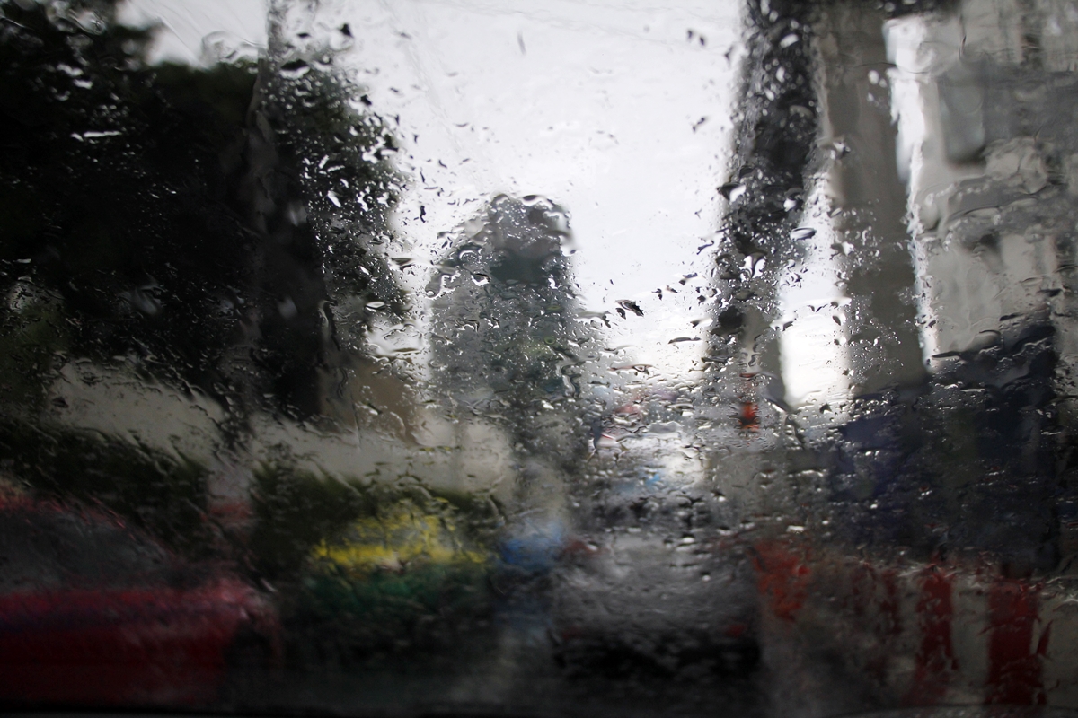 พยากรณ์อากาศวันนี้ มีฝนตกหนัก 43 จังหวัด เตือนระวังน้ำท่วมฉับพลัน