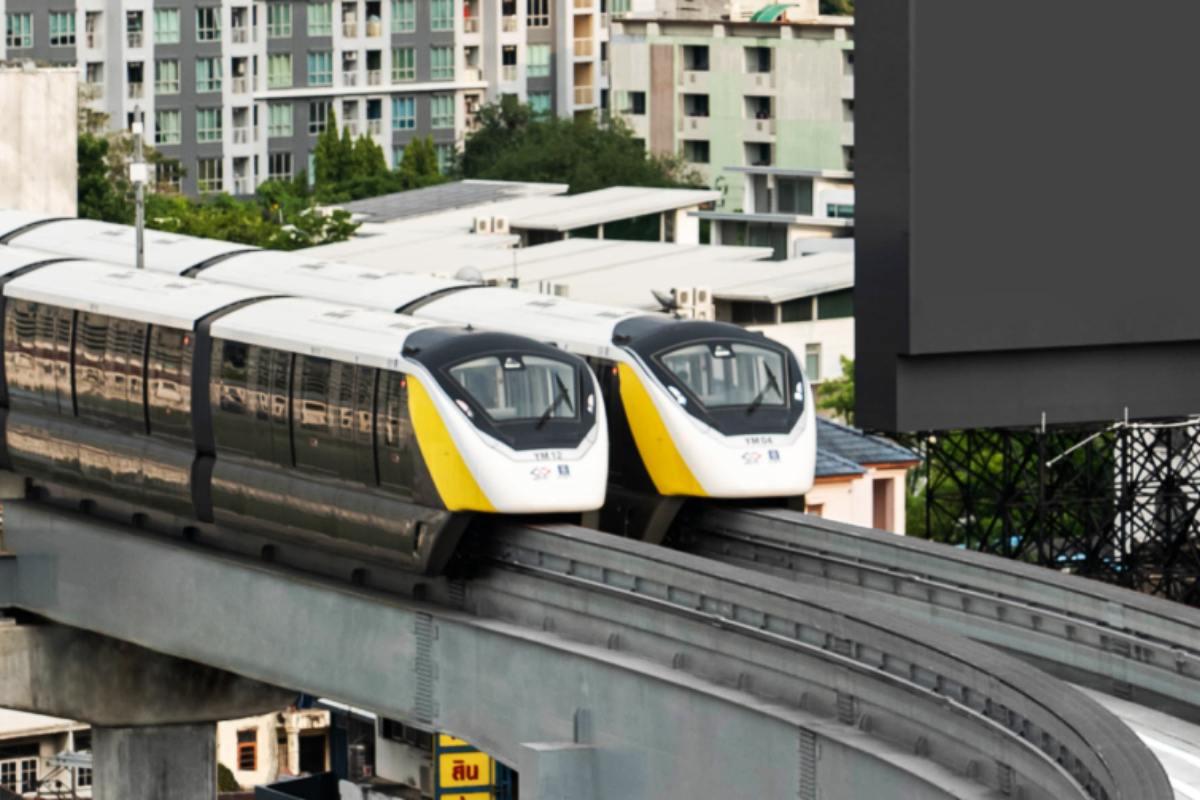 ครม.ไฟเขียว ค่าโดยสารรถไฟฟ้าสายสีเหลือง ฟรีค่าแรกเข้า 4 สาย