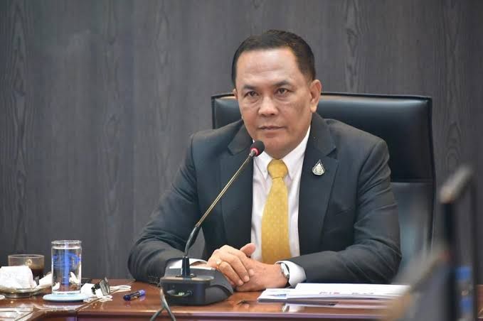 ประพิศ จันทร์มา