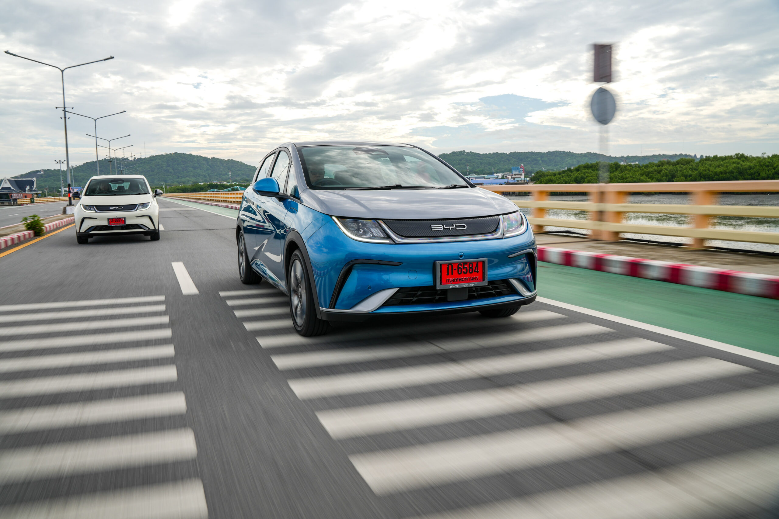 BYD Dolphin “ซิตี้คาร์” มีหนาว