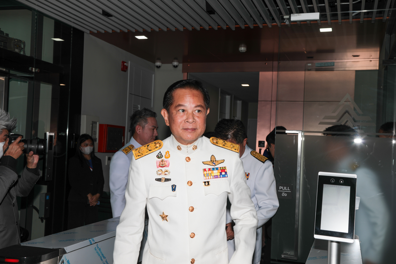 พีระพันธุ์ สาลีรัฐวิภาค