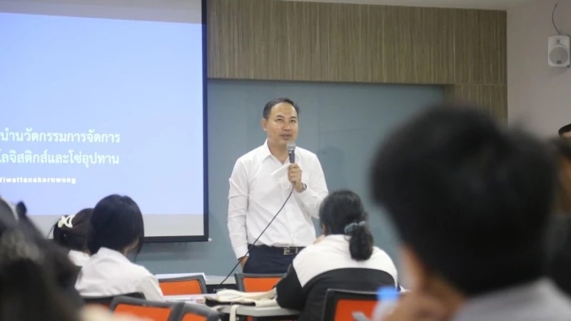 ดร.รชฏ ขำบุญ คณบดีวิทยาลัยบริหารธุรกิจนวัตกรรมและการบัญชี (CIBA) มหาวิทยาลัยธุรกิจบัณฑิตย์ (มธบ.)