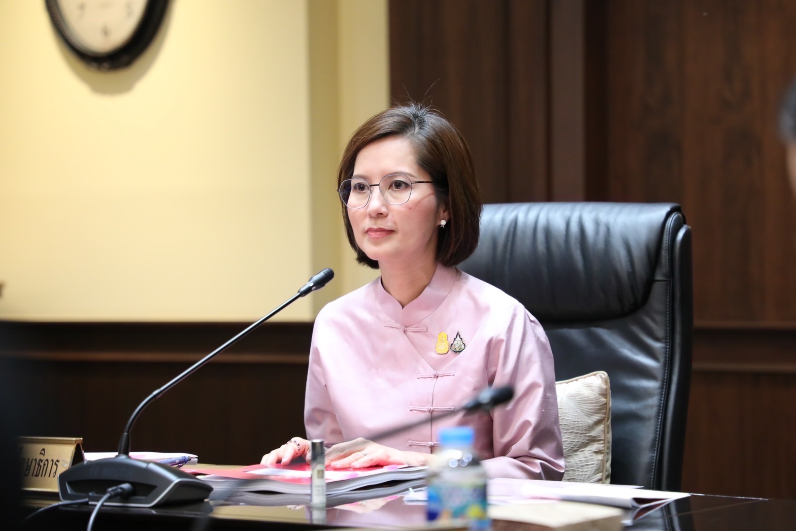 ตรีนุช เทียนทอง