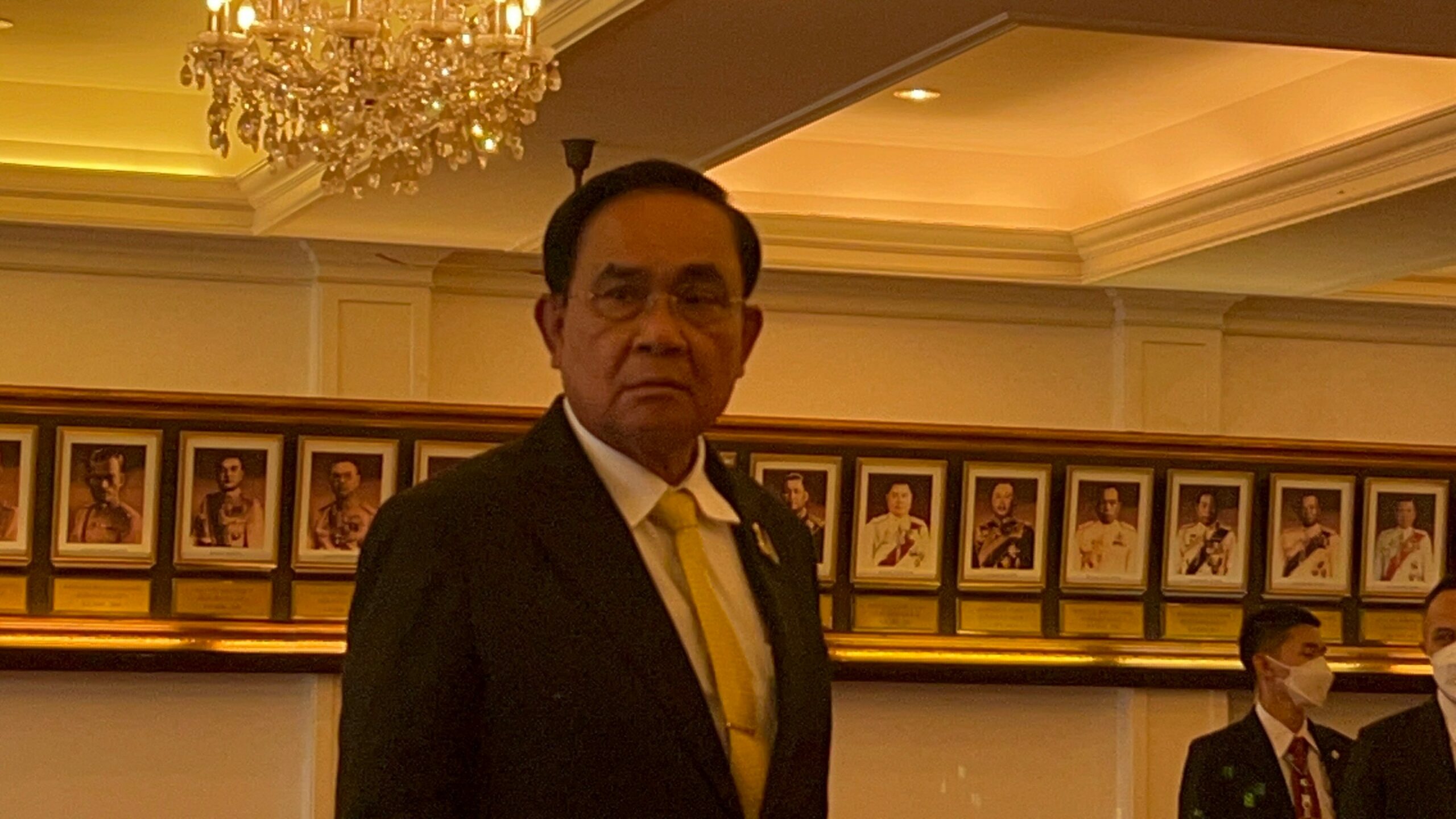 ประยุทธ์ ถก คณะกรรมการตำรวจแห่งชาติ เมินทักษิณกลับบ้าน