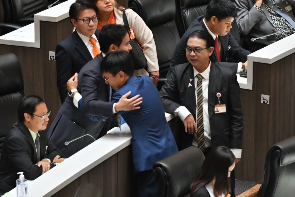 พิธา ลิ้มเจริญรัตน์