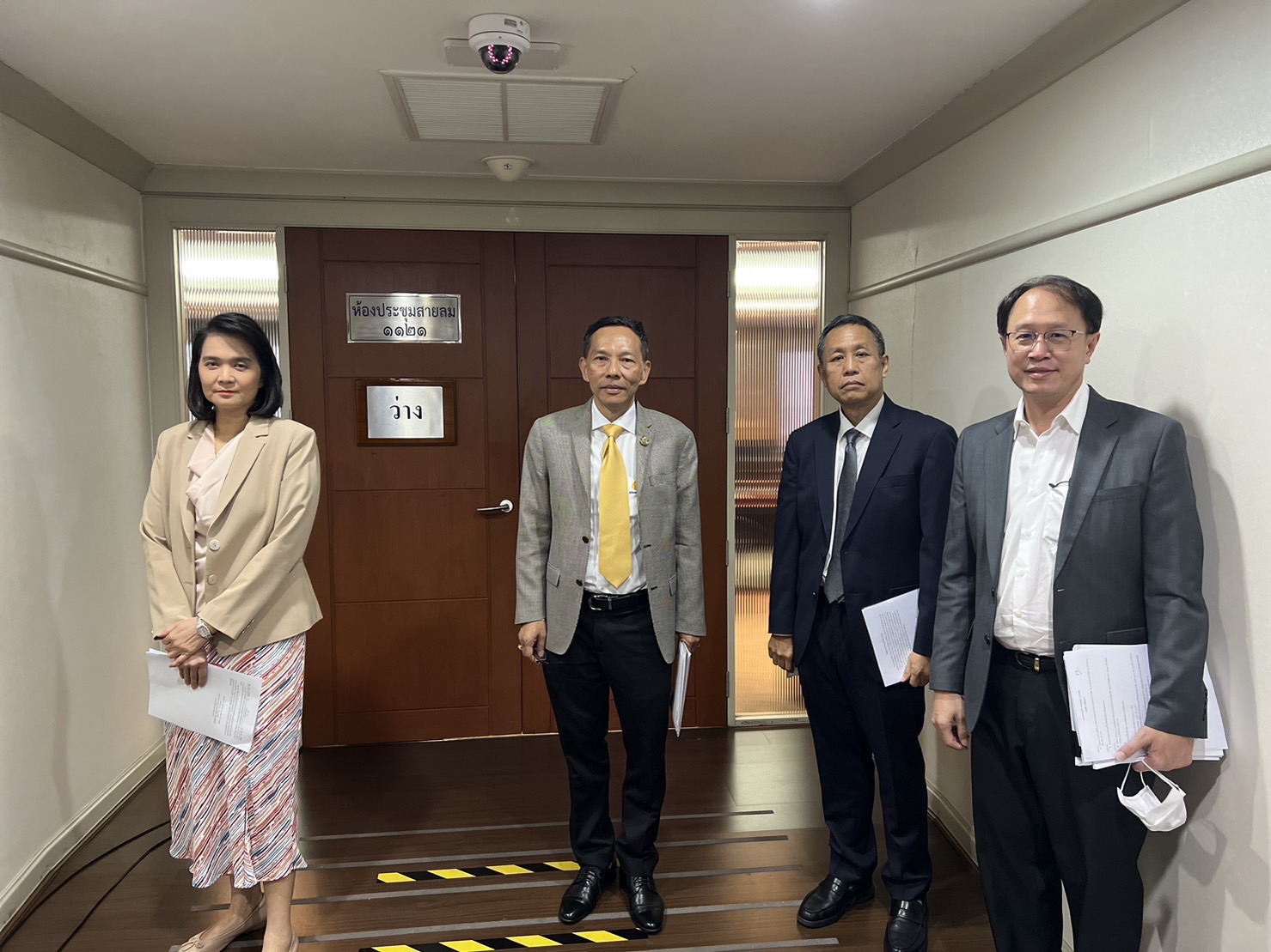 อลหม่าน ประชุมบอร์ด กสทช. ล่ม 4 ใน 7 กรรมการ กสทช. รอเก้อ