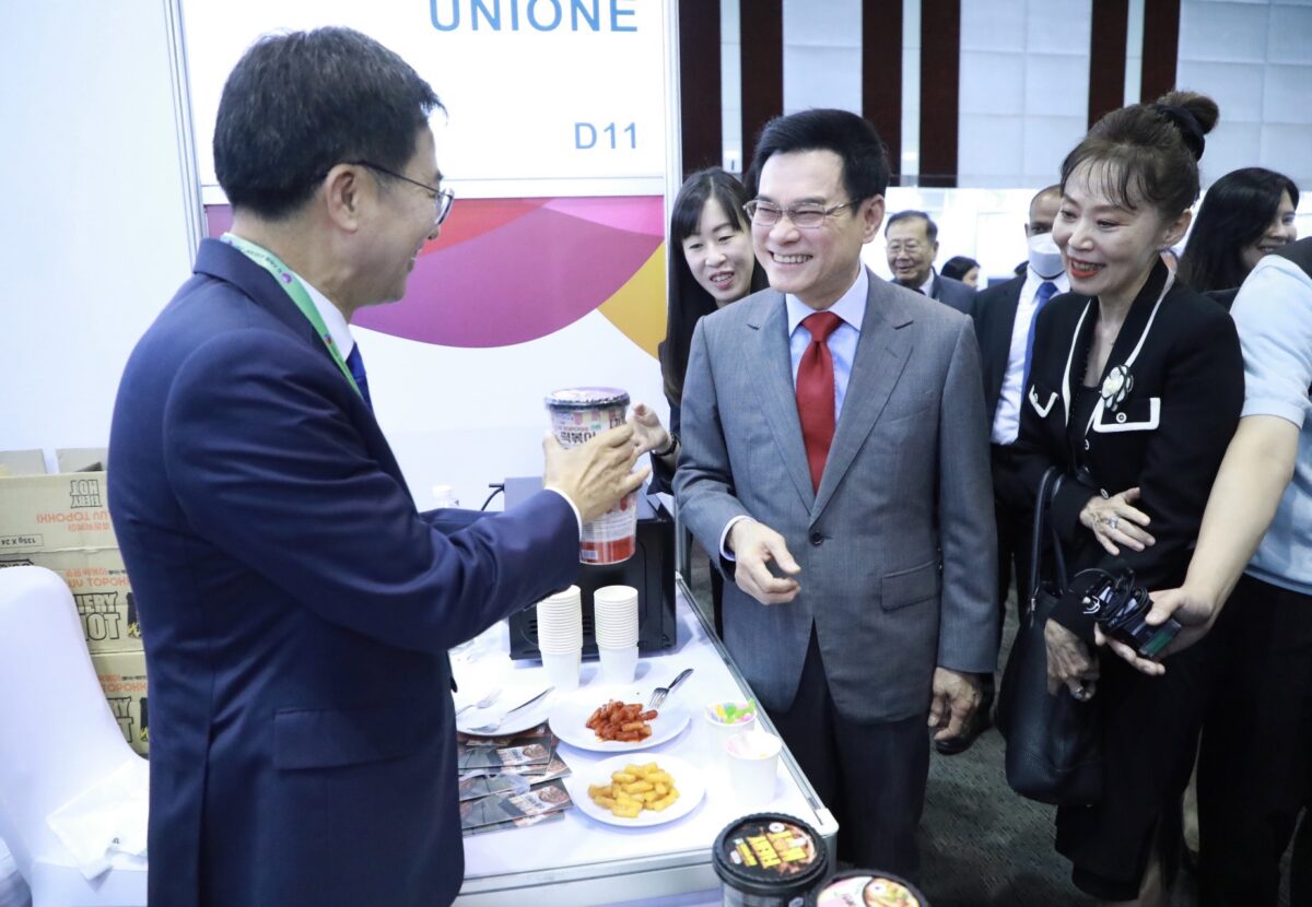 จุรินทร์ เป็นประธานเปิด G-FAIR งานแฟร์เกาหลีใหญ่สุดในอาเซียน