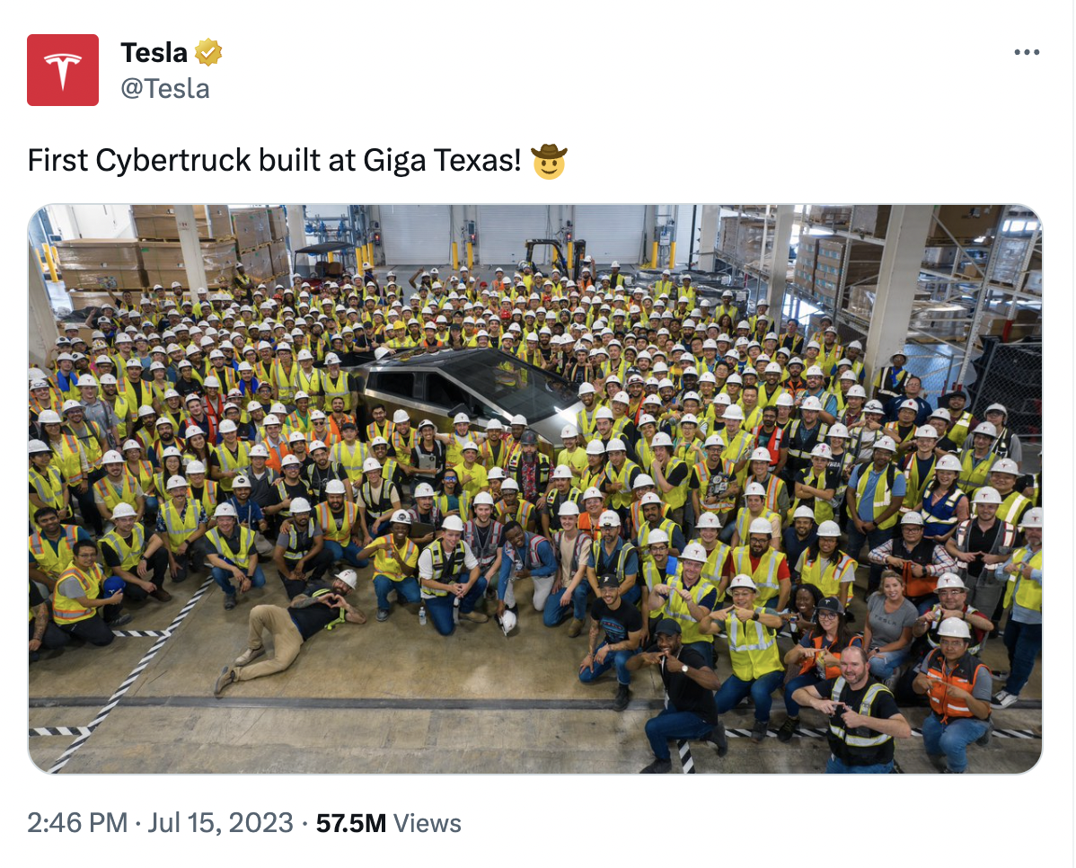 Cybertruck รถกระบะไฟฟ้าของเทสลา Tesla