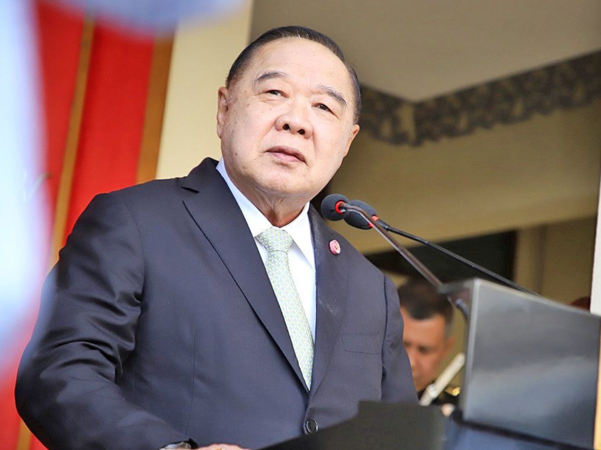 ม.หอการค้า ชี้โอกาสสลายขั้ว ตั้งรัฐบาลสูตรใหม่ “ประวิตร” ทางเลือกที่ 3