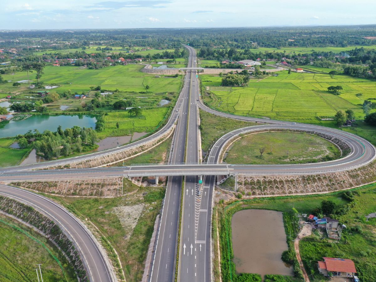กระทรวงการคลัง สปป.ลาว เปิดจองซื้อบาทบอนด์ ชูดอกเบี้ย 6.1-6.6 %