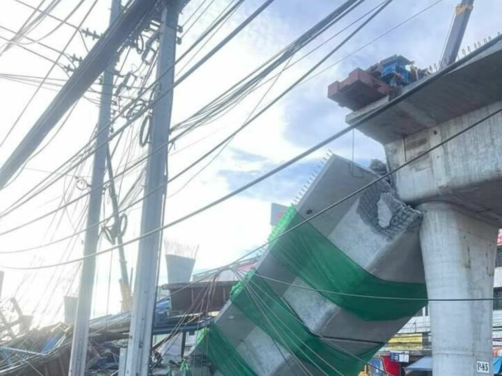 สะพานข้ามแยก ย่านลาดกระบังทรุดตัว