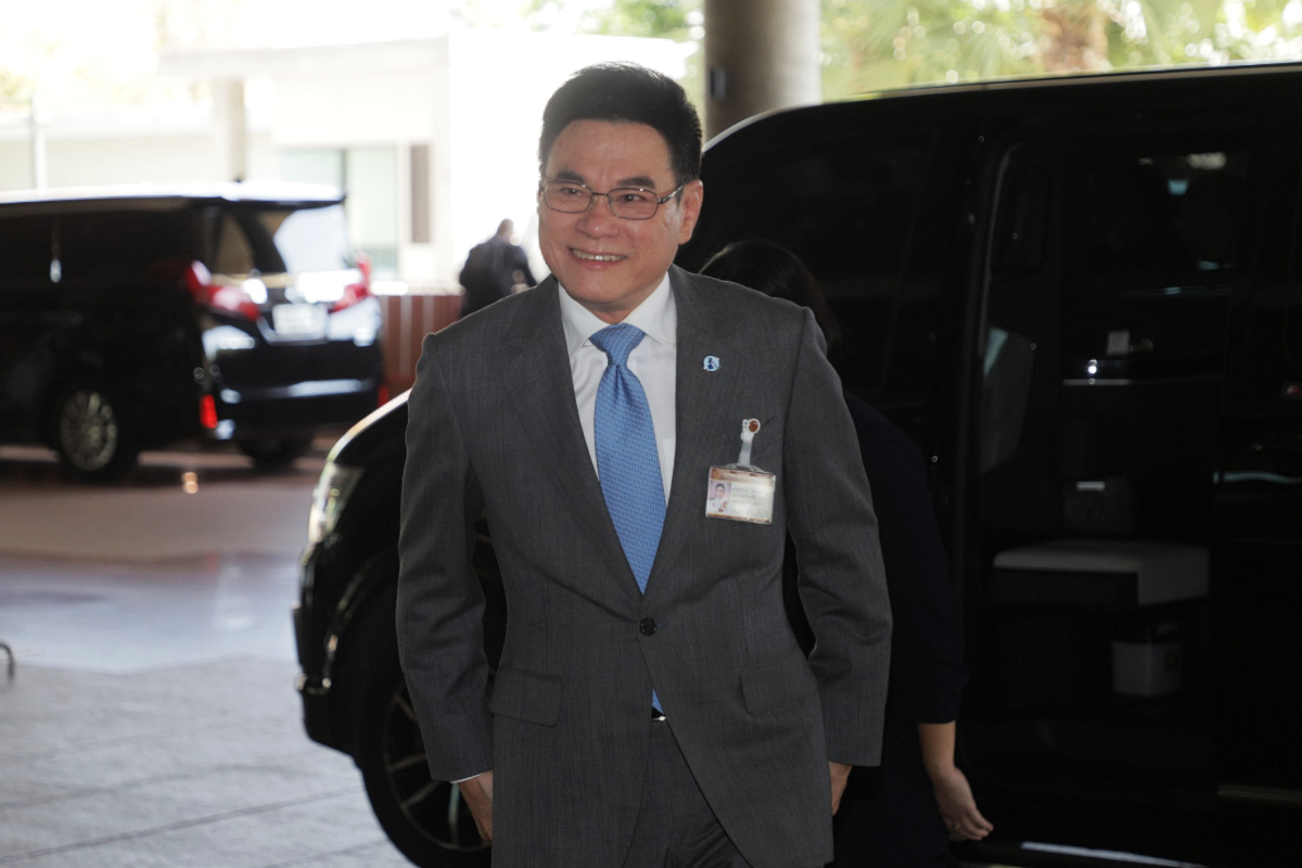 จุรินทร์ ย้ำ ประชาธิปัตย์ งดออกเสียง “พิธา” ยันจุดยืนไม่แตะ ม.112