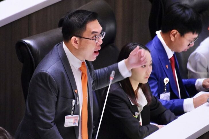 วิโรจน์ ก้าวไกล วิโรจน์ ก้าวไกล ถามถอย 112 ไม่มีใน MOU