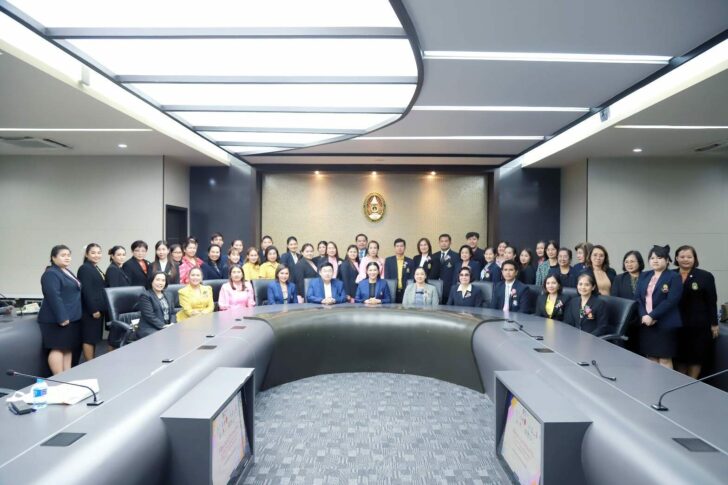สวนสุนันทา กับ โณงเรียนนนทบุรี สวนสุนันทา กับ โณงเรียนนนทบุรี