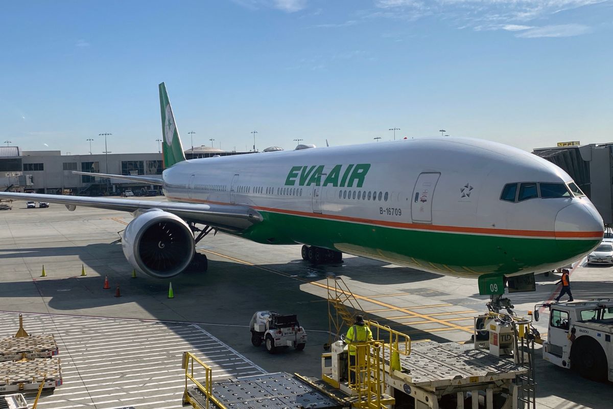 สายการบิน EVA Air สายการบินอีวีเอ แอร์ EVA Air
