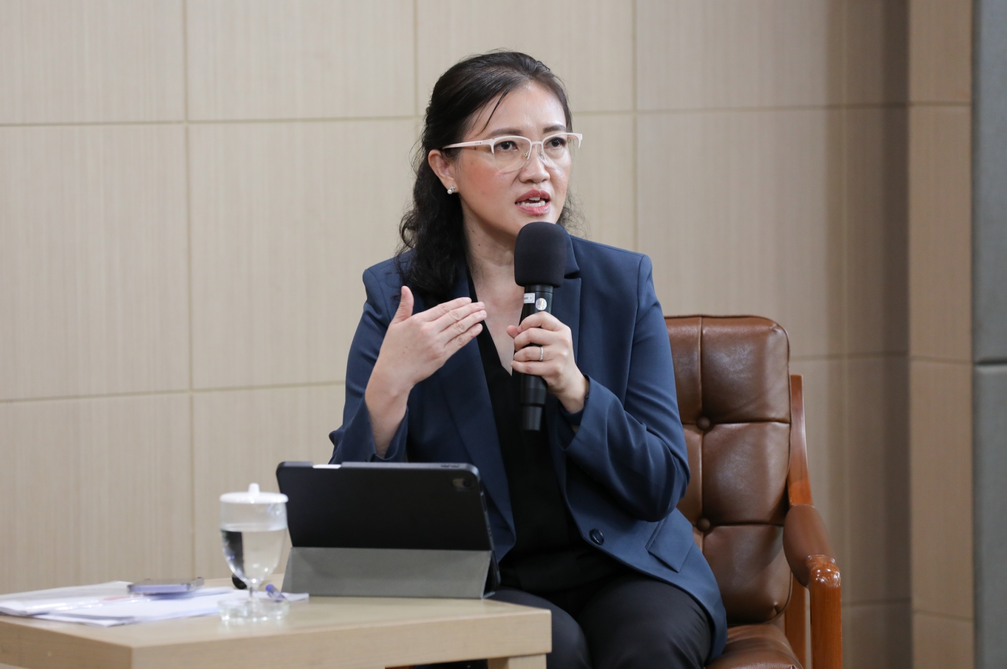 ธปท.พร้อมถกทีมเศรษฐกิจรัฐบาลใหม่ เพิ่มจำนวนแบงก์ หวังกดดอกเบี้ยต่ำ