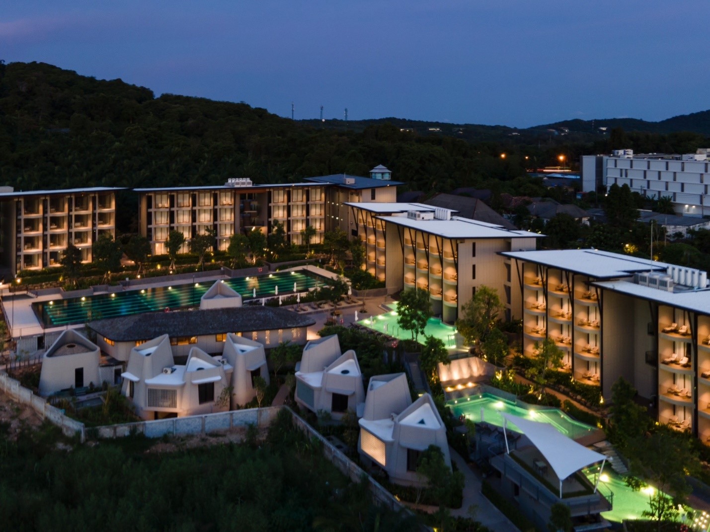 VARANA KRABI HOTEL คอนเซปต์รีสอร์ทในสไตล์เรียบหรู