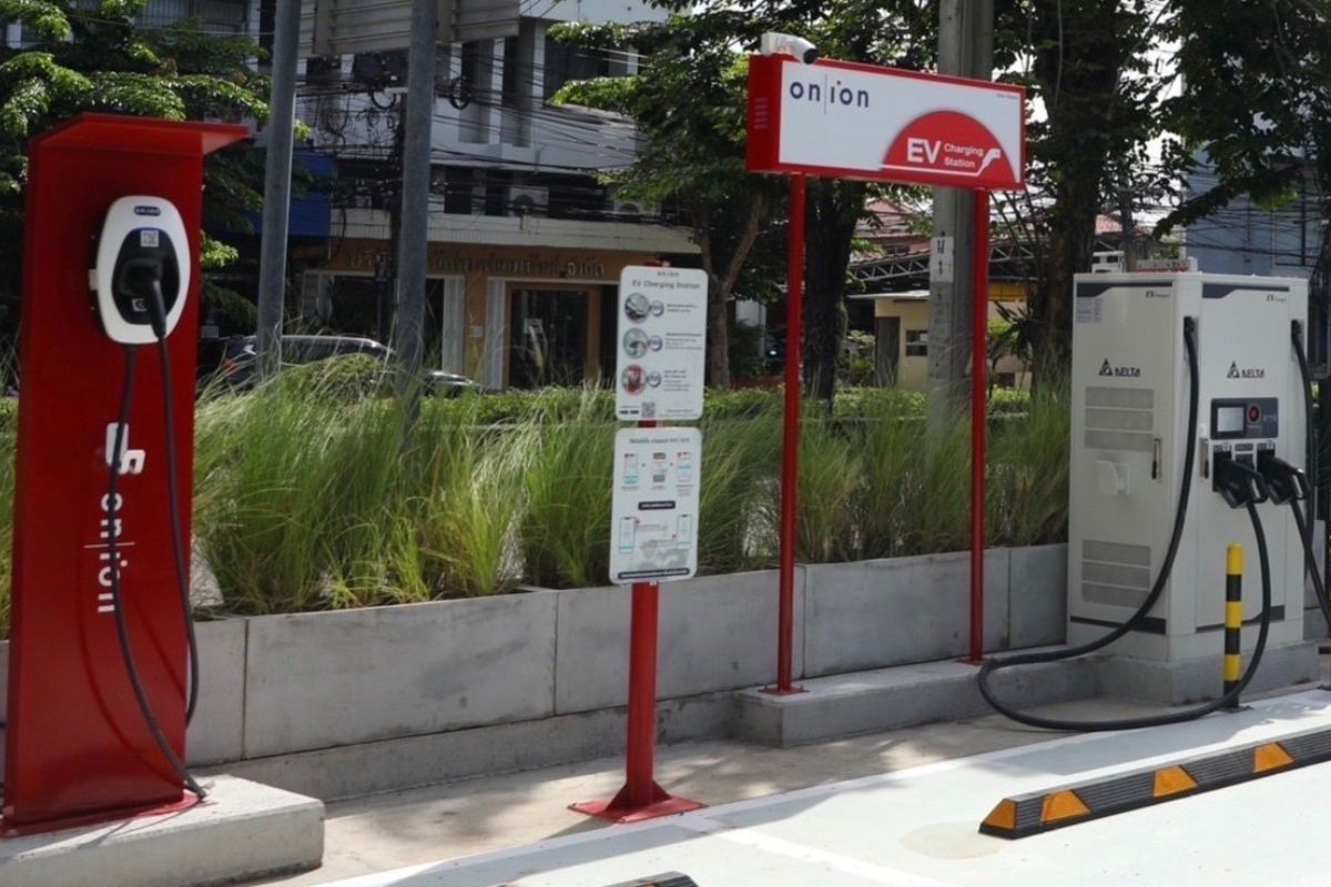 ปตท. ผนึก SC Asset เดินหน้าขยายสถานีชาร์จอีวี ตั้งเป้าเพิ่ม 400 หัวจ่ายปีนี้