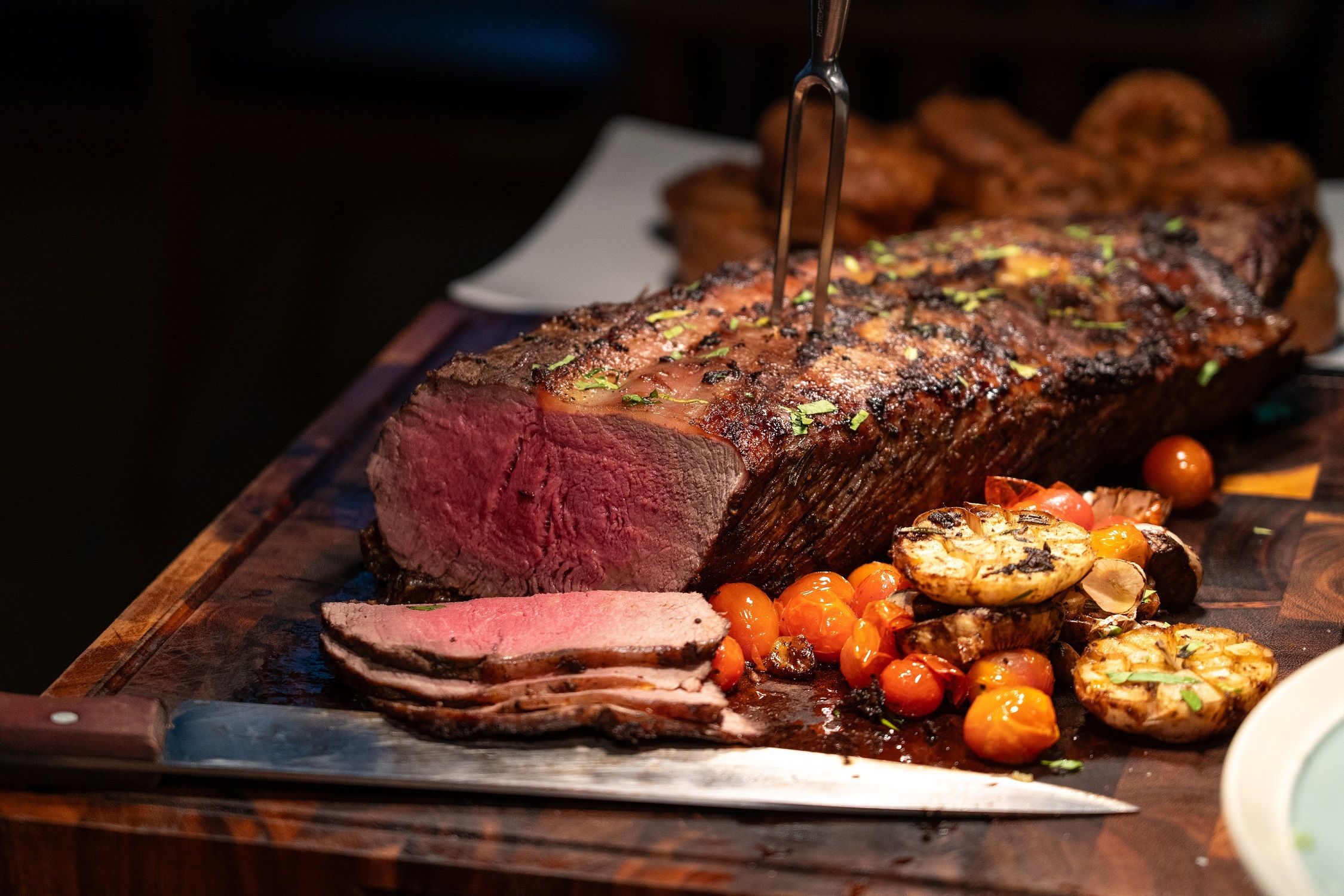Friday Roast Buffet ดินเนอร์คนรักเนื้อ ทุกวันศุกร์ ณ เคปเฮ้าส์ กรุงเทพฯ หลังสวน