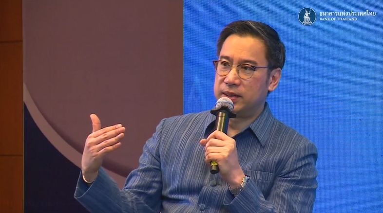 ดร.เศรษฐพุฒิ สุทธิวาทนฤพุฒิ