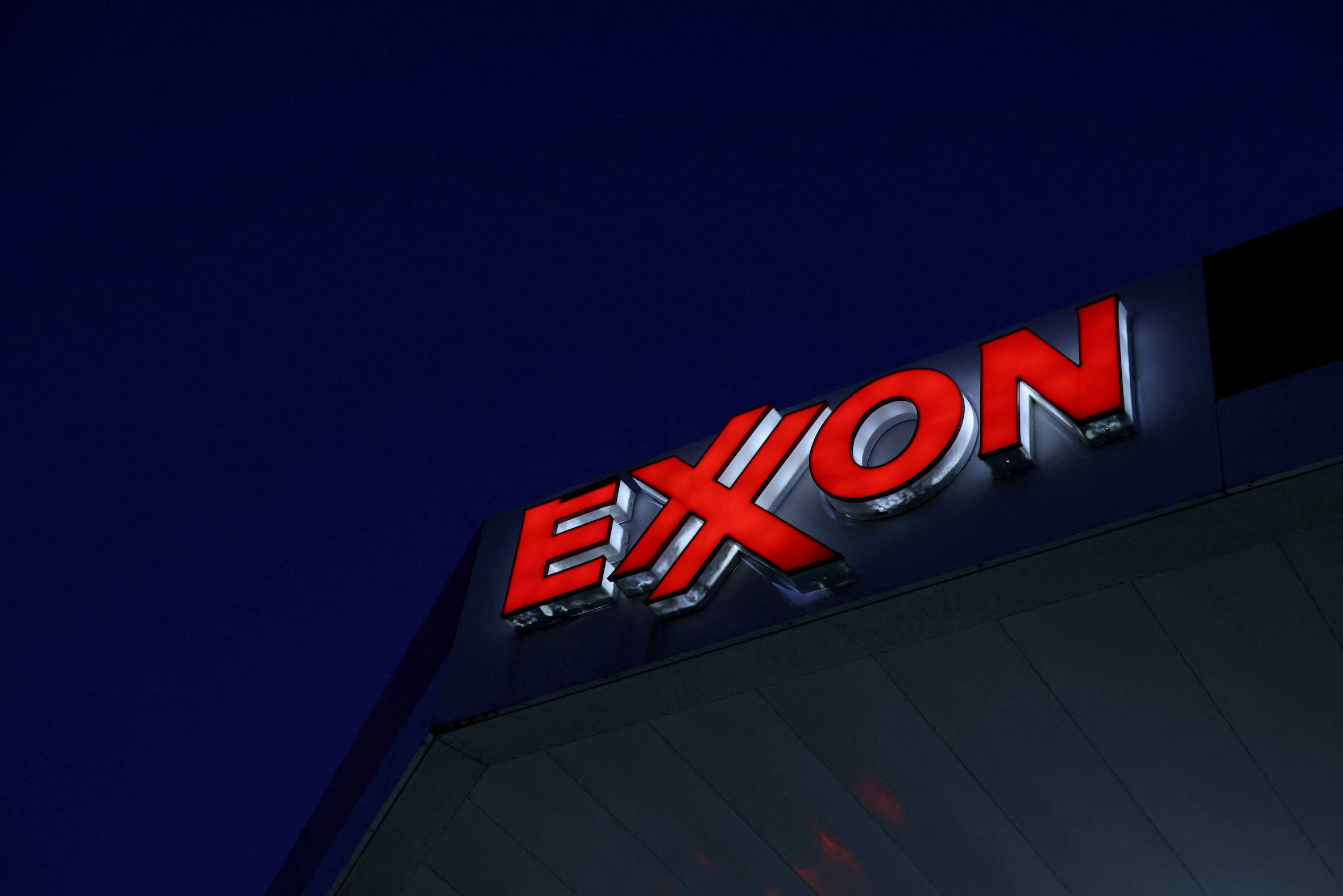 Exxon เร่งลุยน่านน้ำใหม่ เจรจาผลิตลิเทียมป้อน Tesla-Ford และรถยนต์หลายแบรนด์