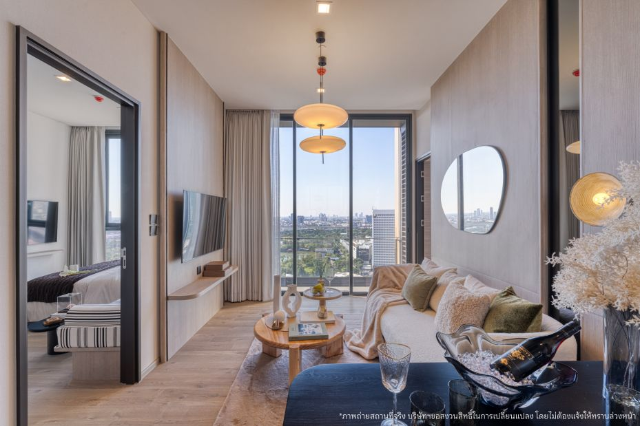 The Crest Park Residence ลาดพร้าว