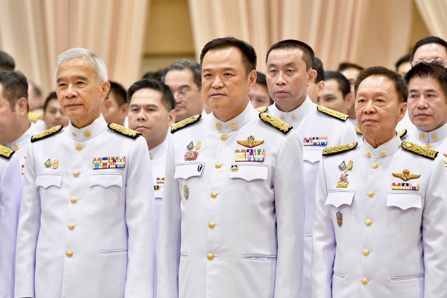 พล.ต.อ.พัชรวาท วงษ์สุวรรณ